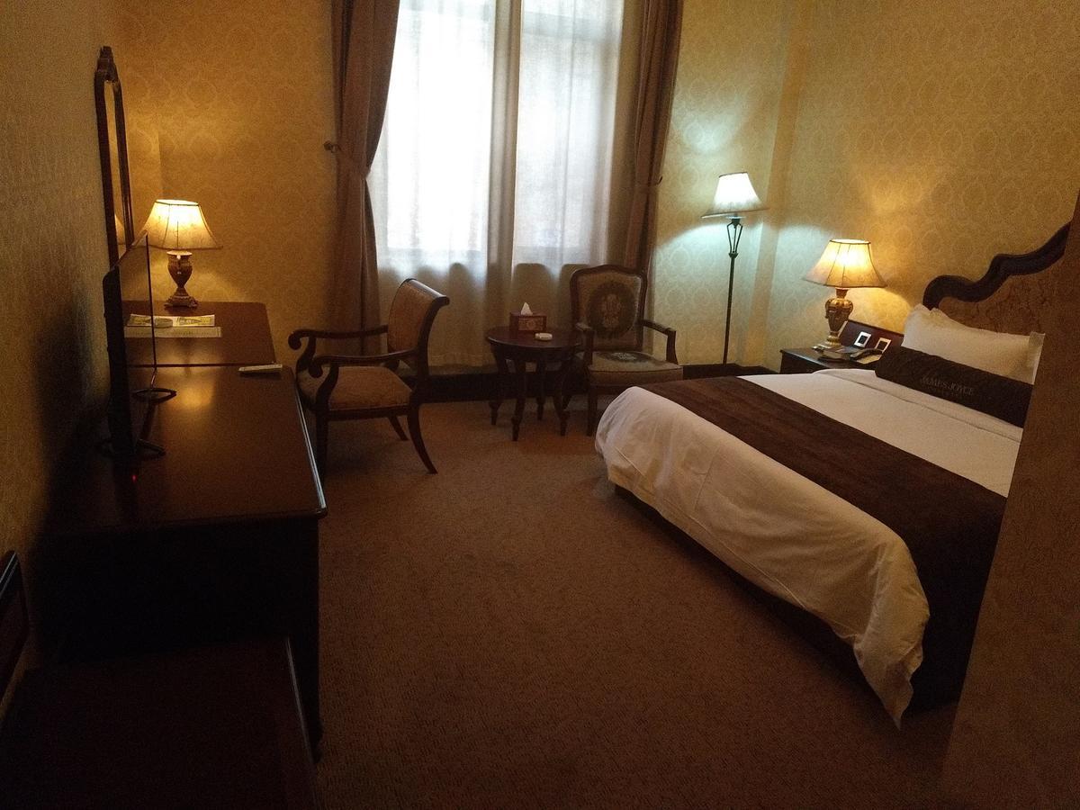 เจมส์ จอยซ์ คอฟฟีเทล เทียนสิน เจียฟ่าง นอร์ทโร้ด เทียนสิน เฟิสต์ โฮเต็ล Hotel เทียนจิน ภายนอก รูปภาพ
